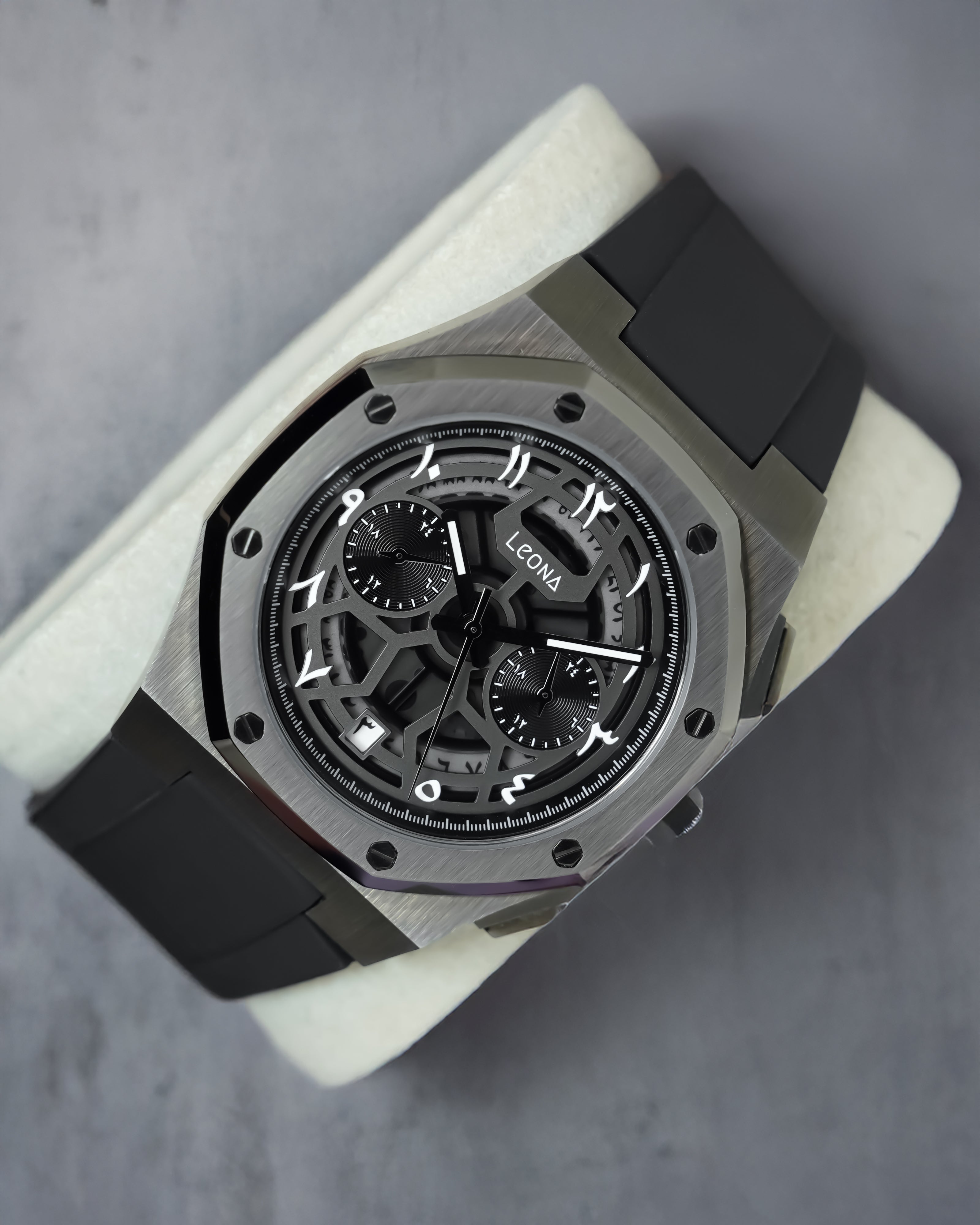 رويال سكيليتون أسود – المجموعة الحصرية