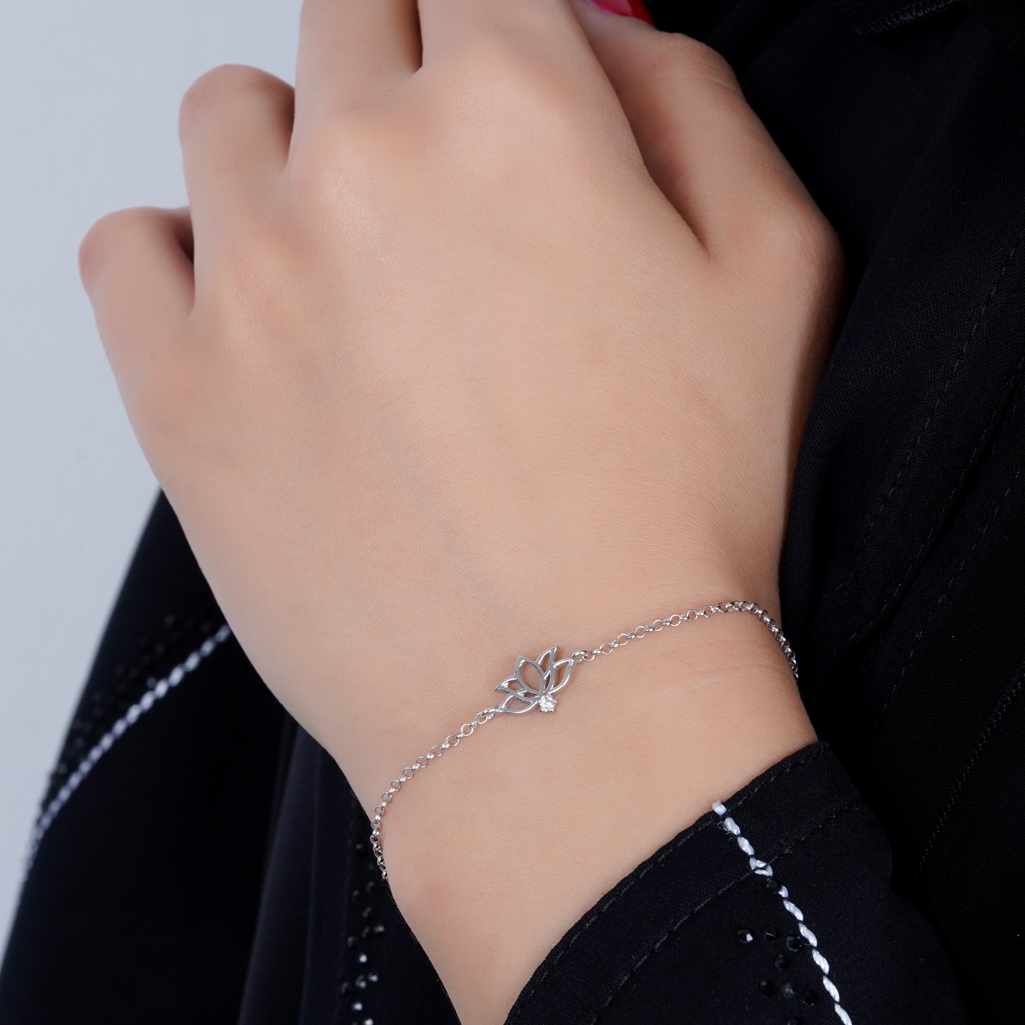925 Silver Dainty Lotus Bracelet (Silver) - Leona Jewelry