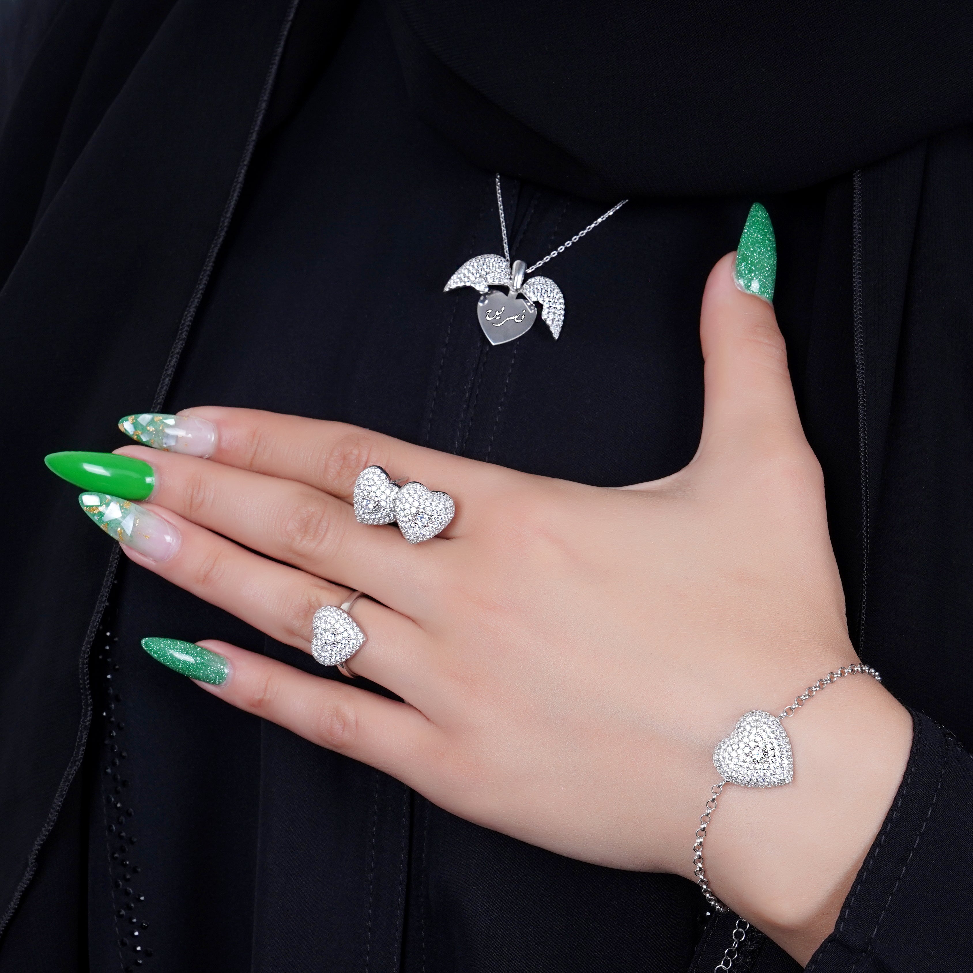 925 Silver Love Heart Bracelet (Silver) - Leona Jewelry