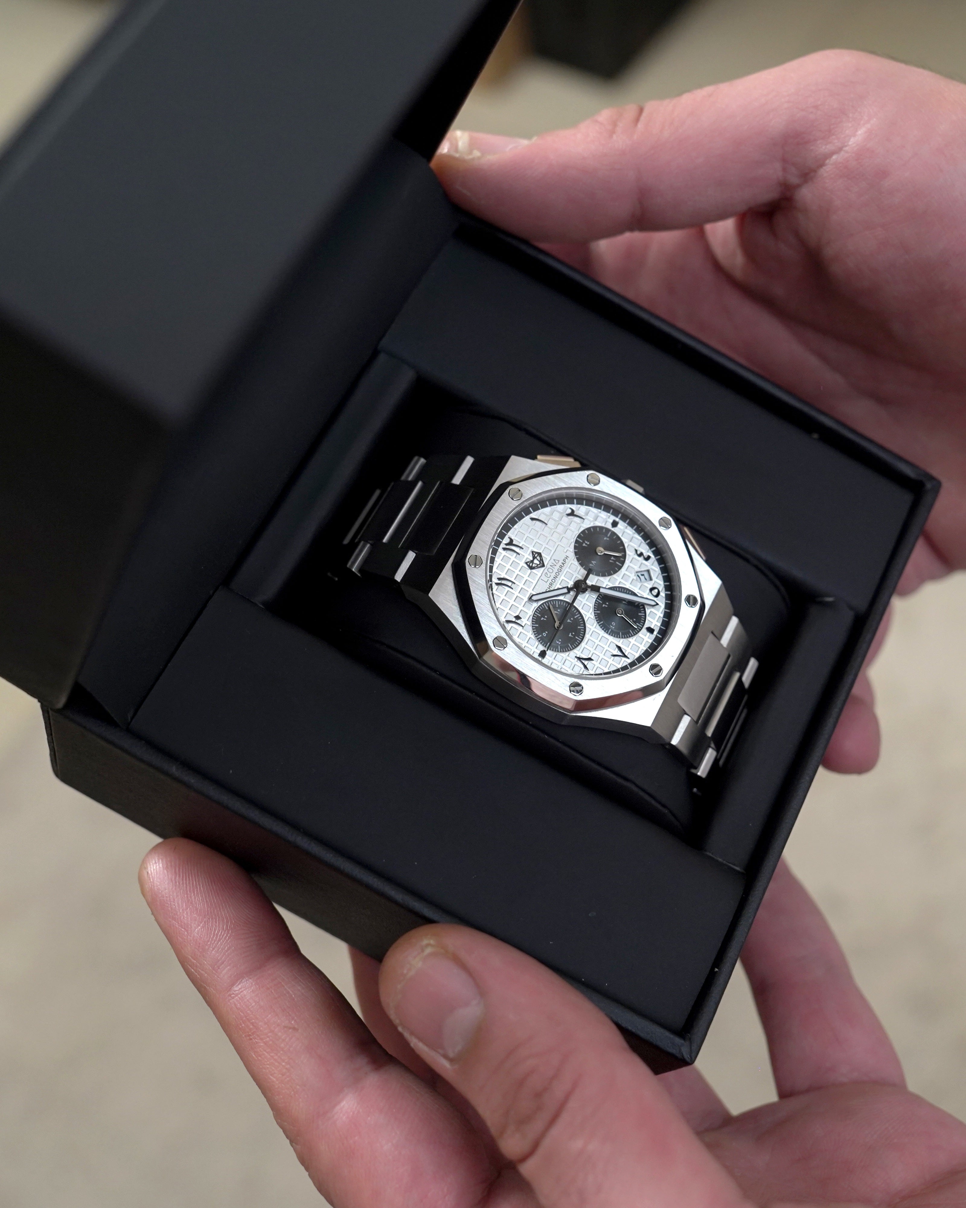 Royal Chronograph Men's Watch White (Panda) – 40mm Arabic Dial, Full Steel, Japanese Quartz ,Waterproof - Leona Jewelry