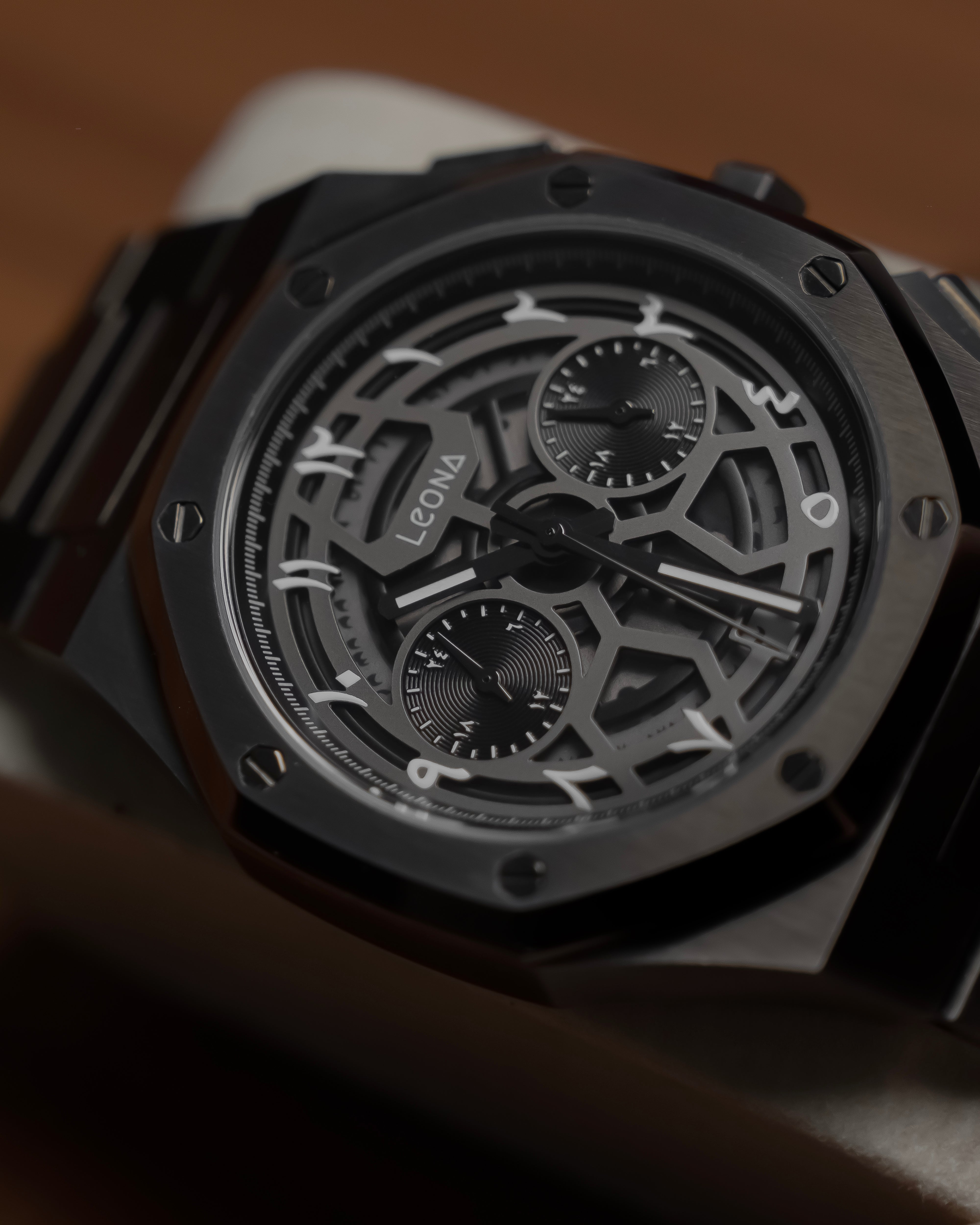 رويال سكيليتون أسود – المجموعة الحصرية