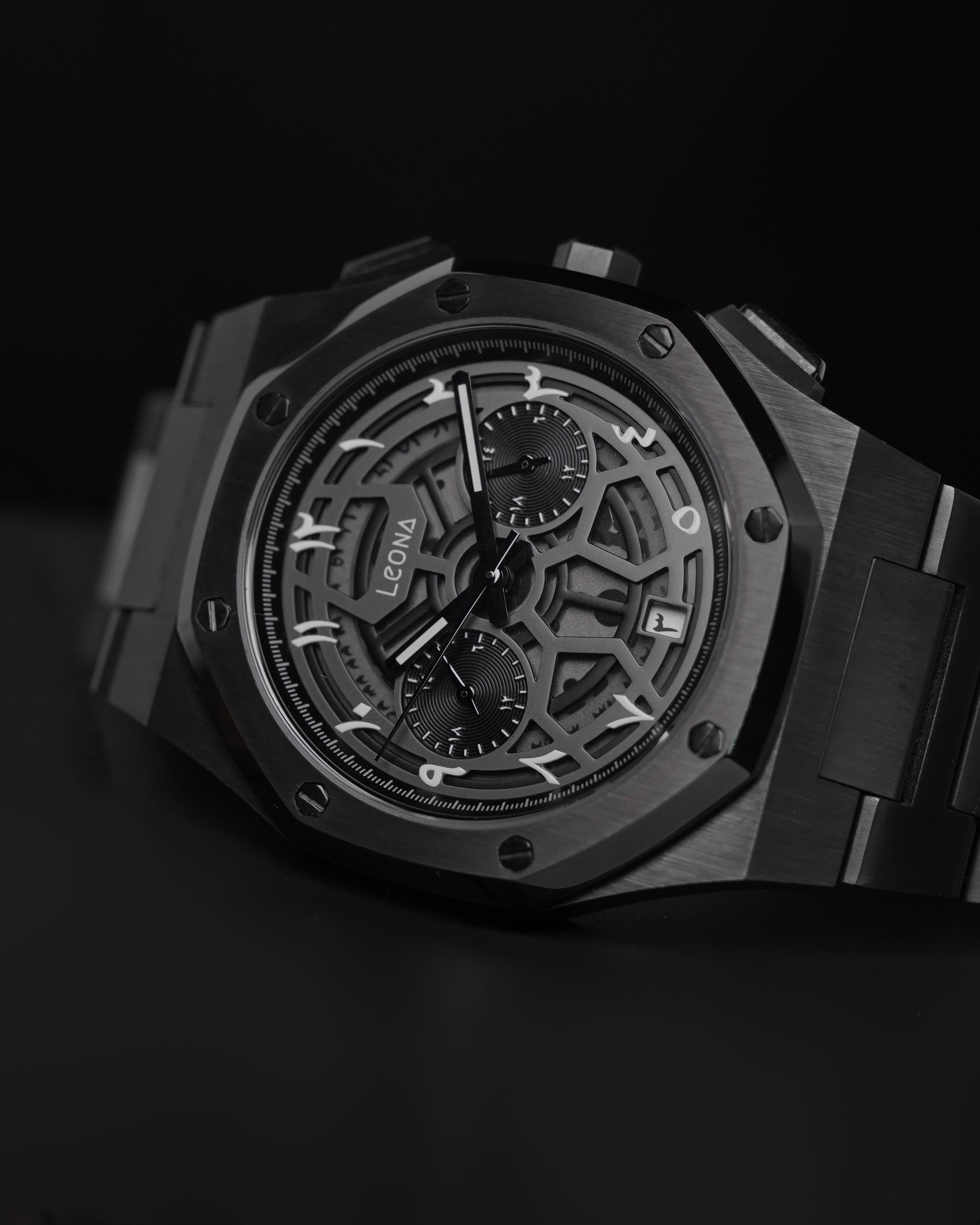 رويال سكيليتون أسود – المجموعة الحصرية