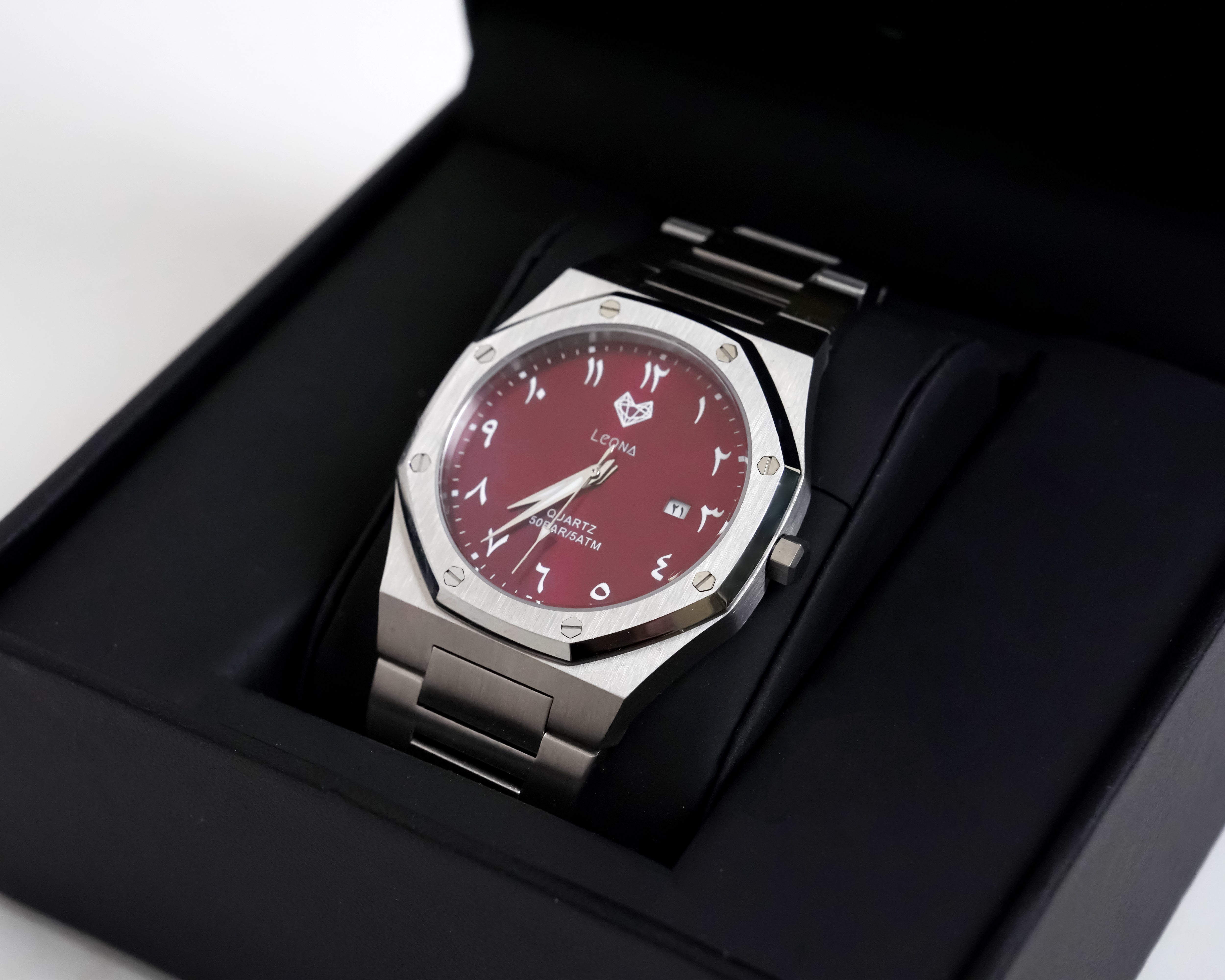 Royal Men's Watch Red – 40mm Arabic Dial, Full Steel, Japanese Quartz ,Waterproof, Ultra Thin - Leona Jewelry