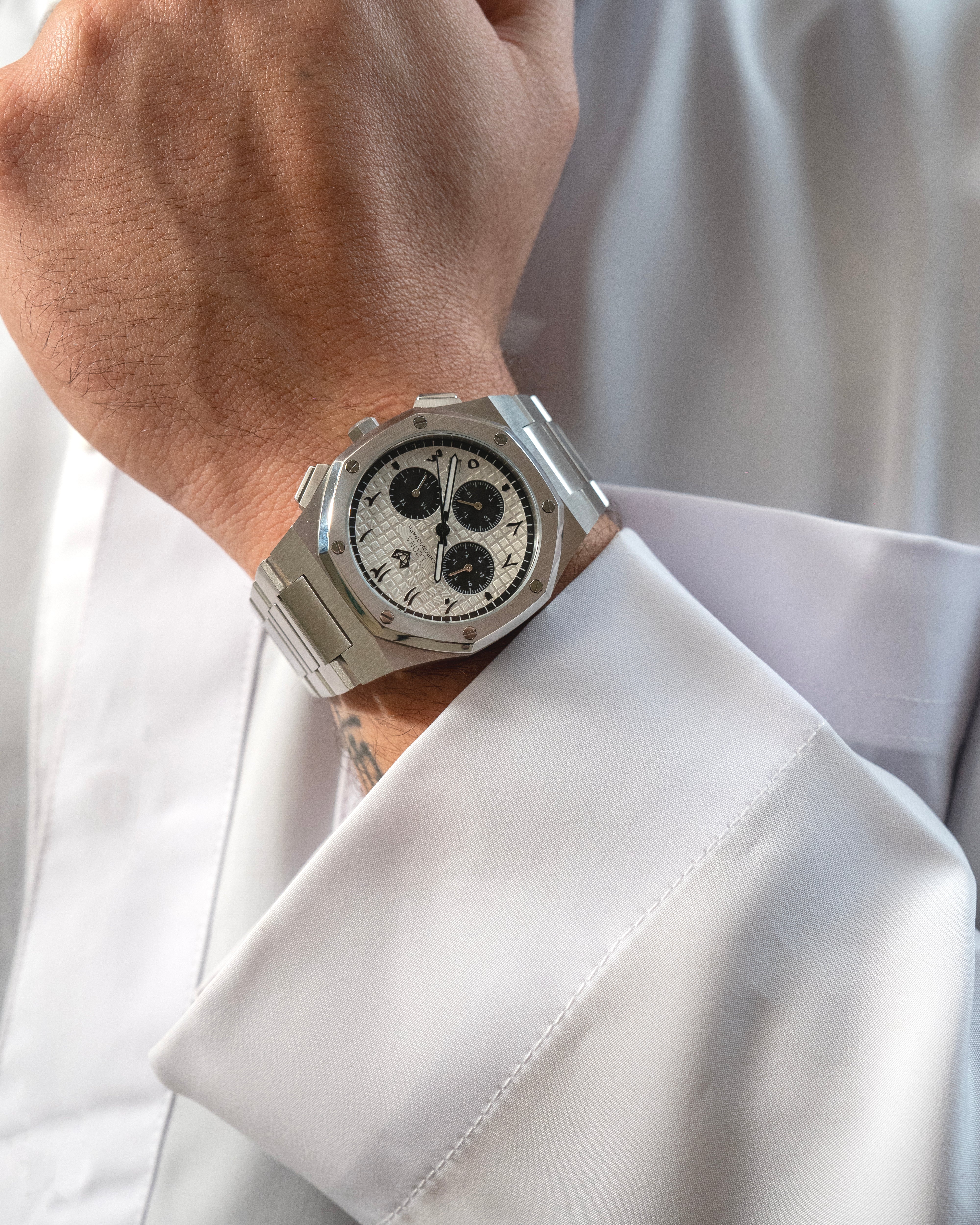 Royal Chronograph Men's Watch White (Panda) – 40mm Arabic Dial, Full Steel, Japanese Quartz ,Waterproof - Leona Jewelry