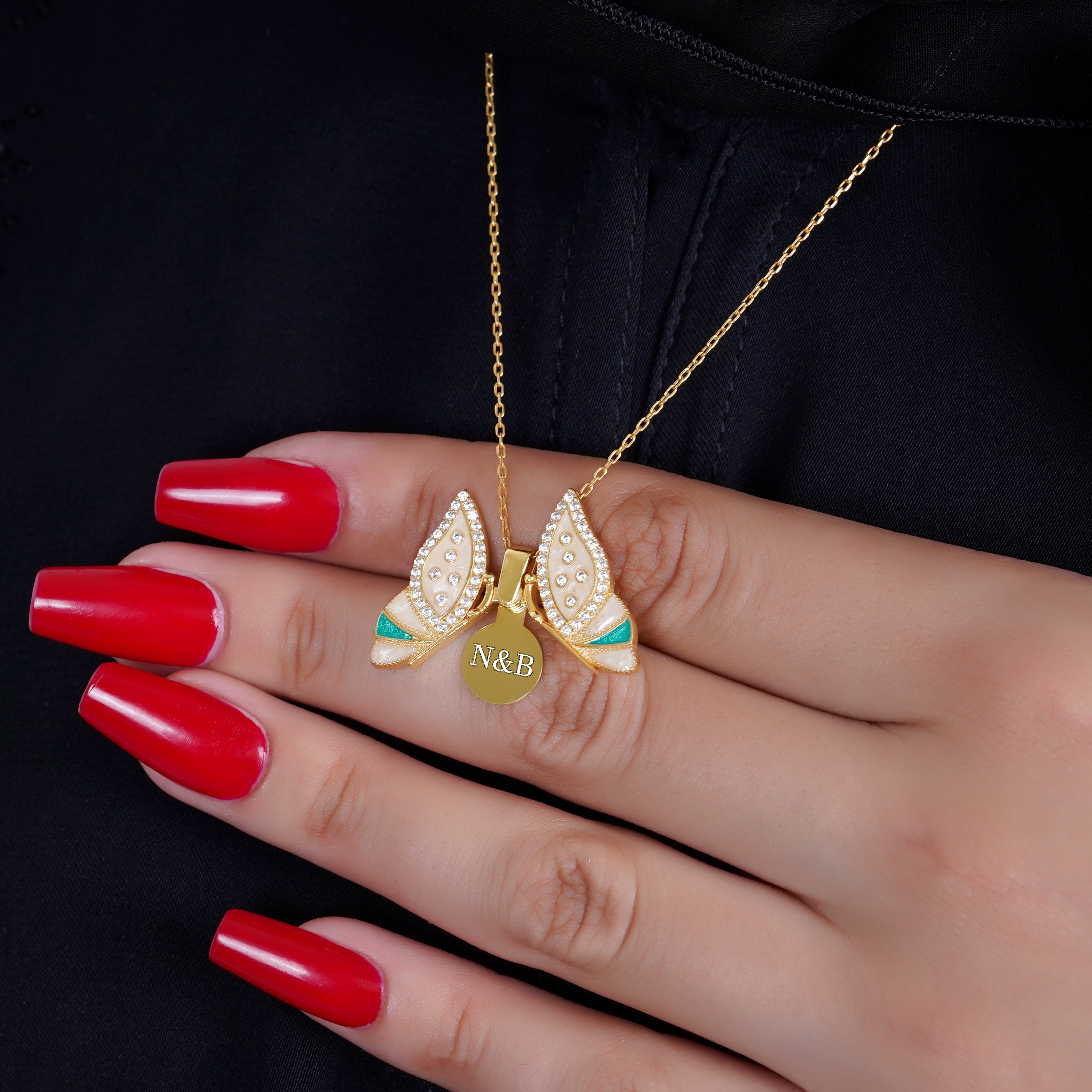 925 Silver Personalized Custom Pearl Butterfly Name Necklace - Leona Jewelry