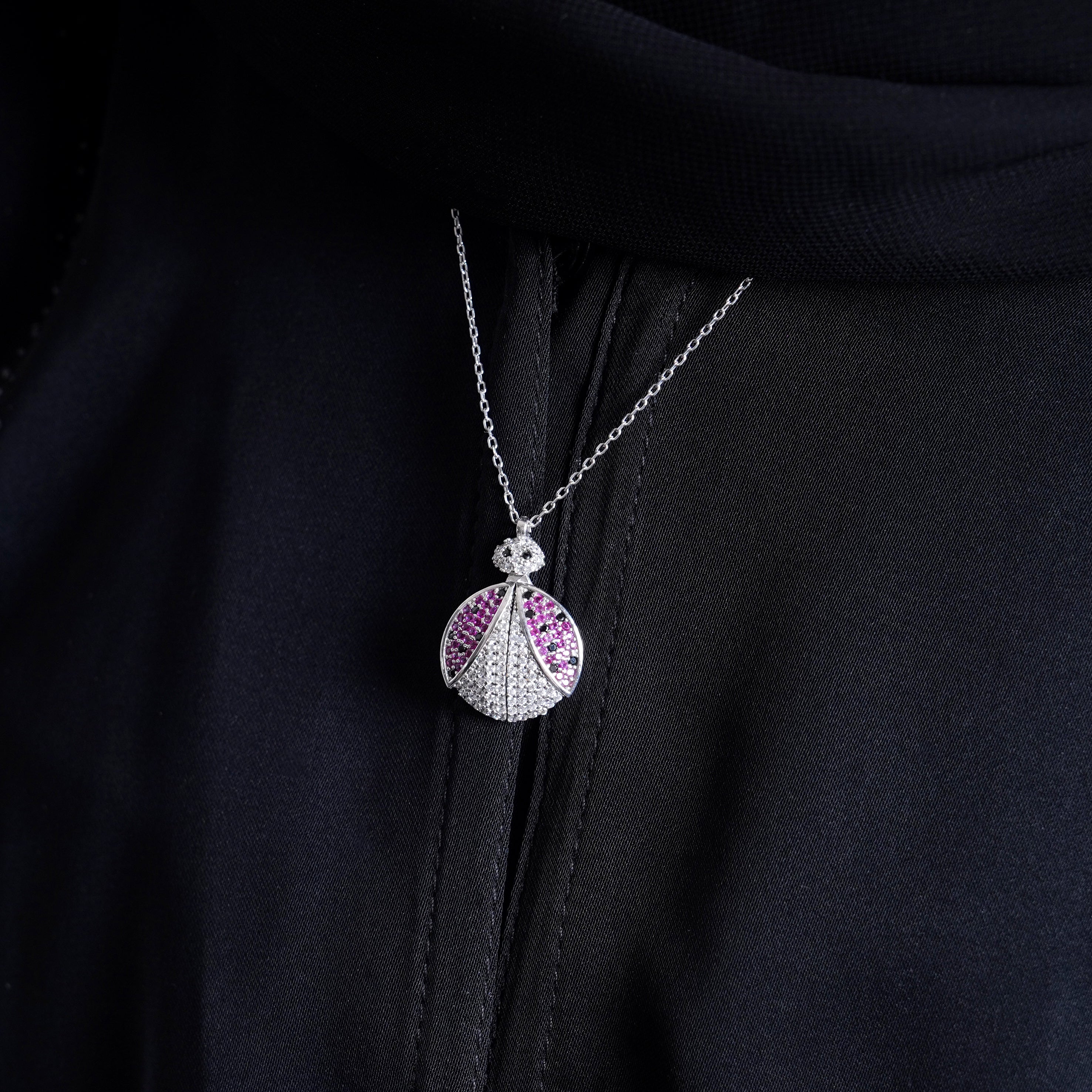 925 Silver Personalized Custom Ladybug Name Necklace (Silver) - Leona Jewelry