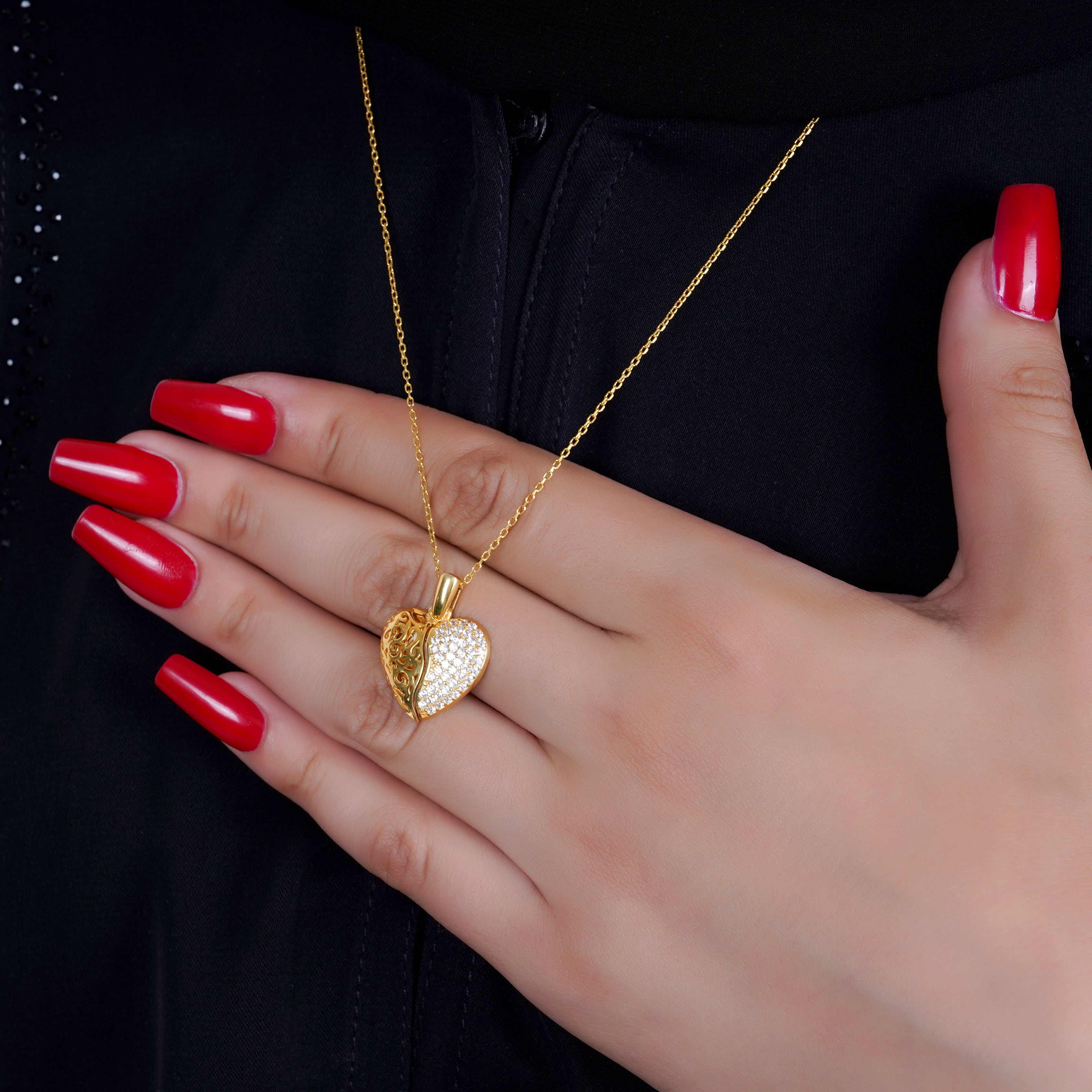 925 Silver Personalized Custom Golden Heart Name Necklace - Leona Jewelry