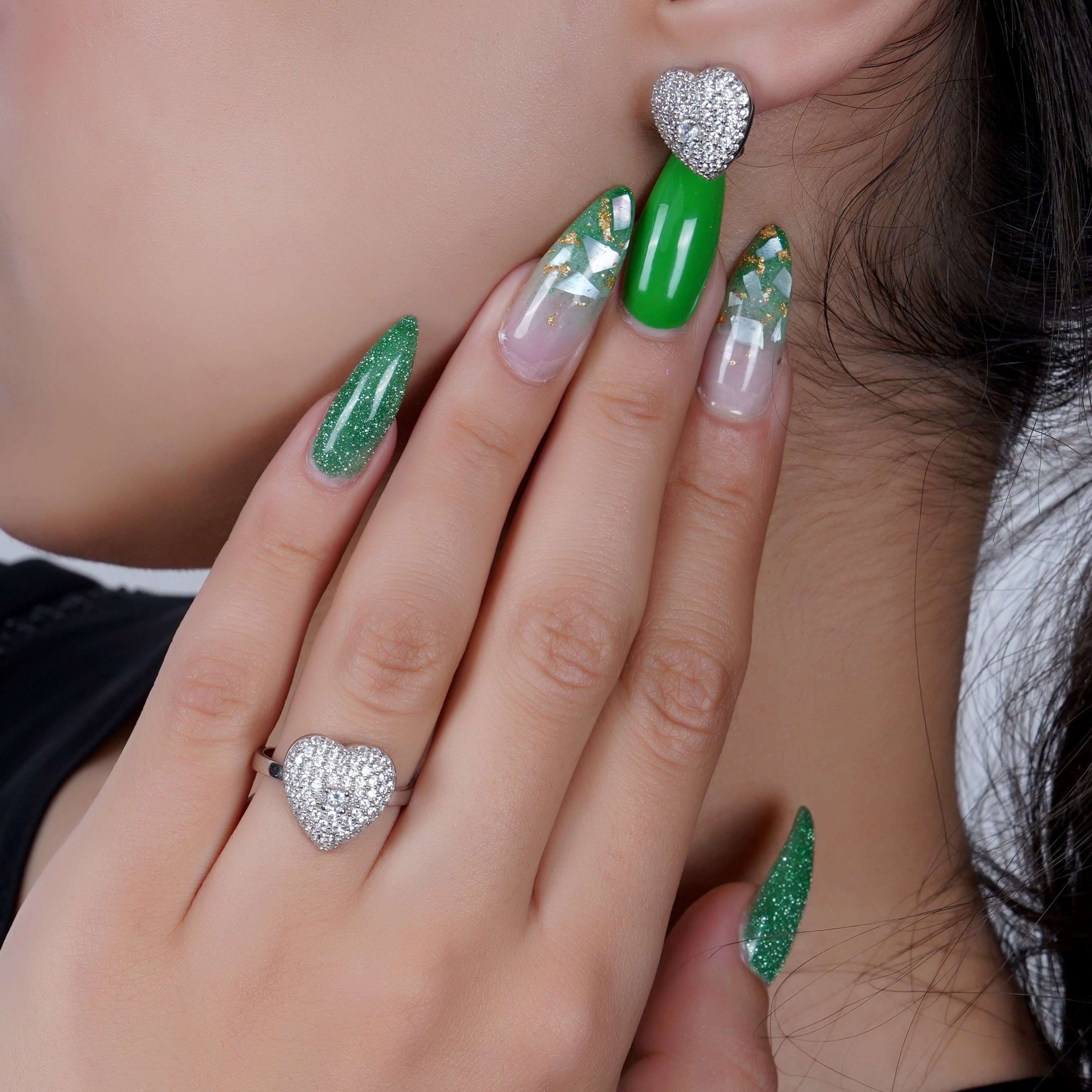 925 Silver Love Heart Earrings (Silver) - Leona Jewelry