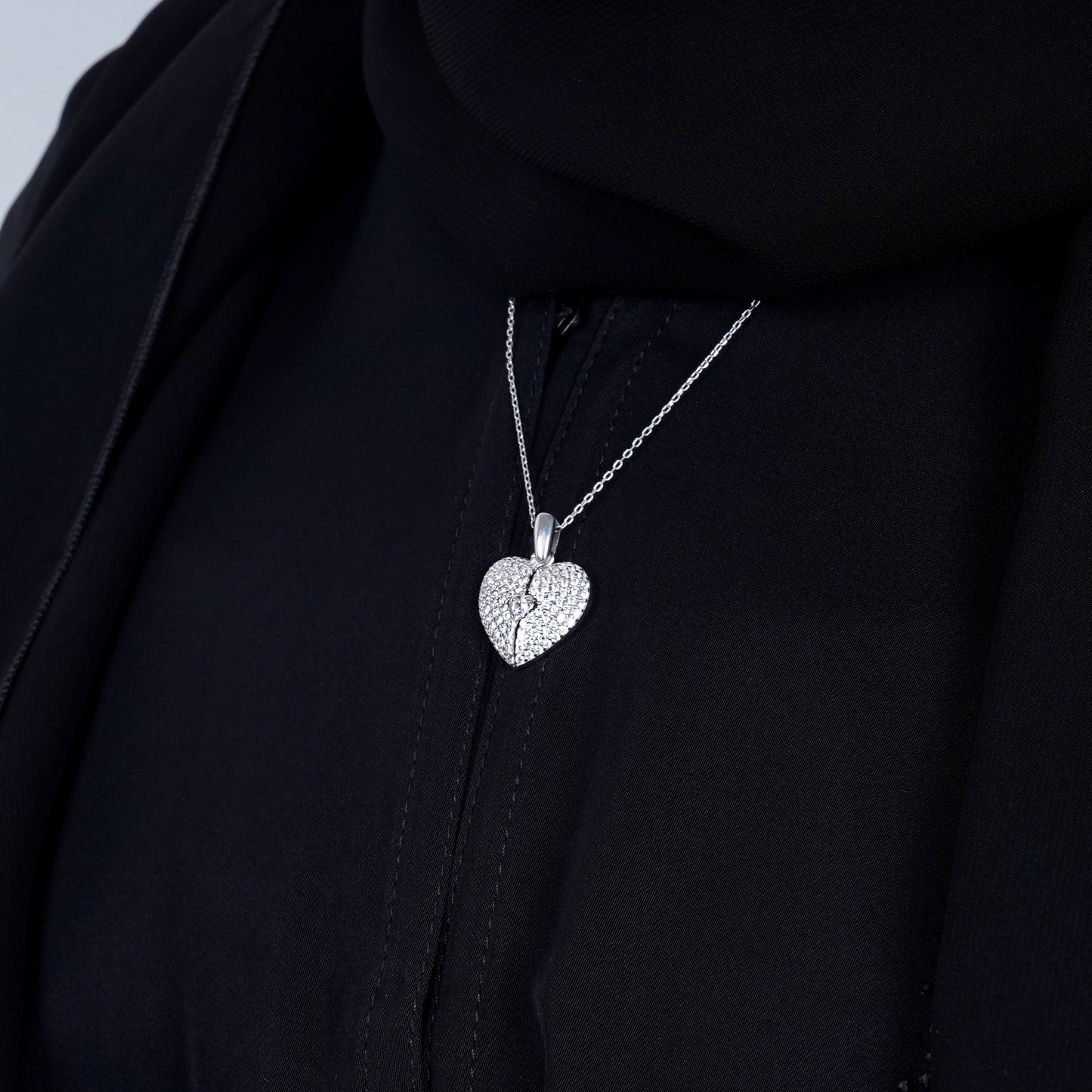 925 Silver Personalized Custom Heart Name Necklace (Silver)