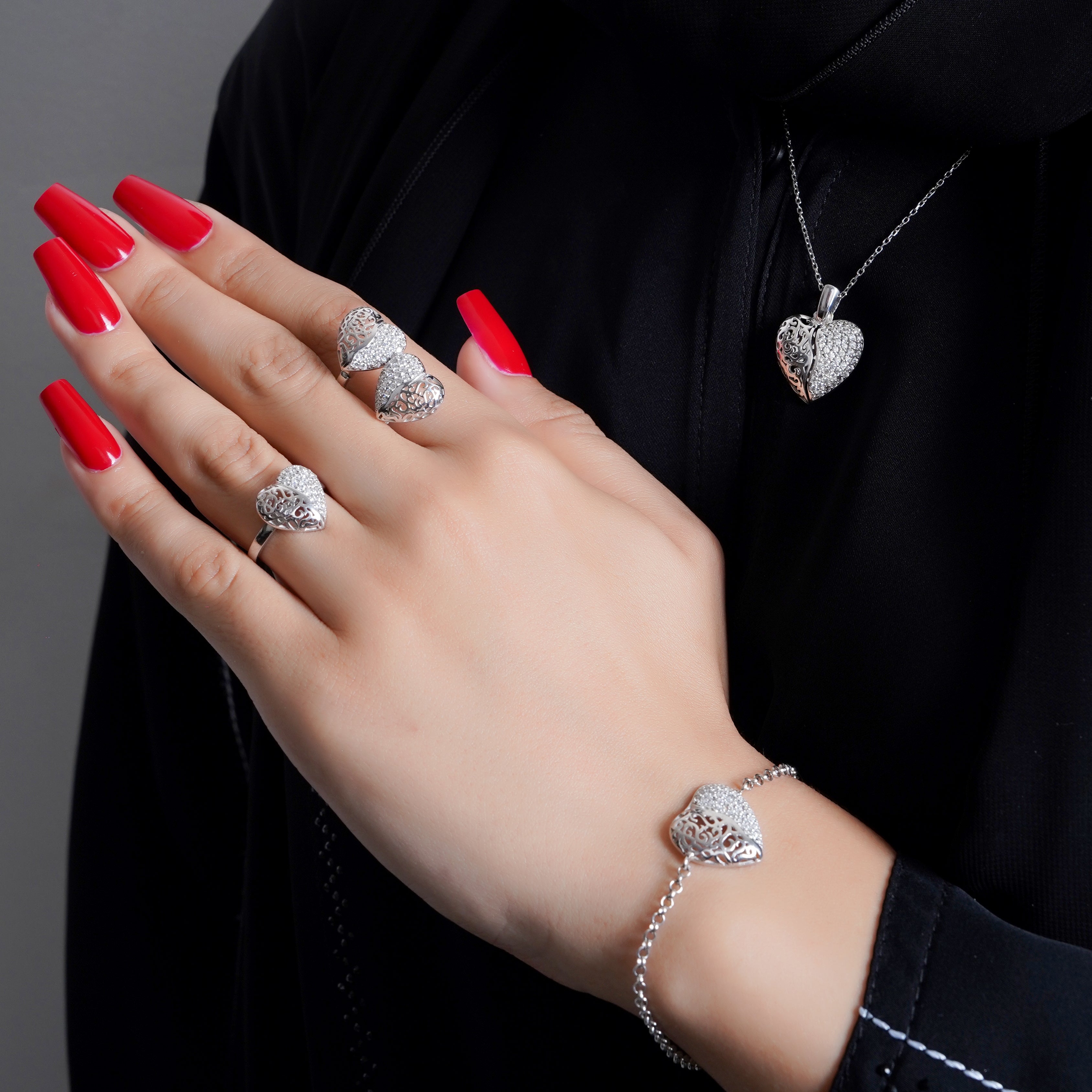 925 Silver Personalized Custom Heart Name Necklace (Silver) - Leona Jewelry