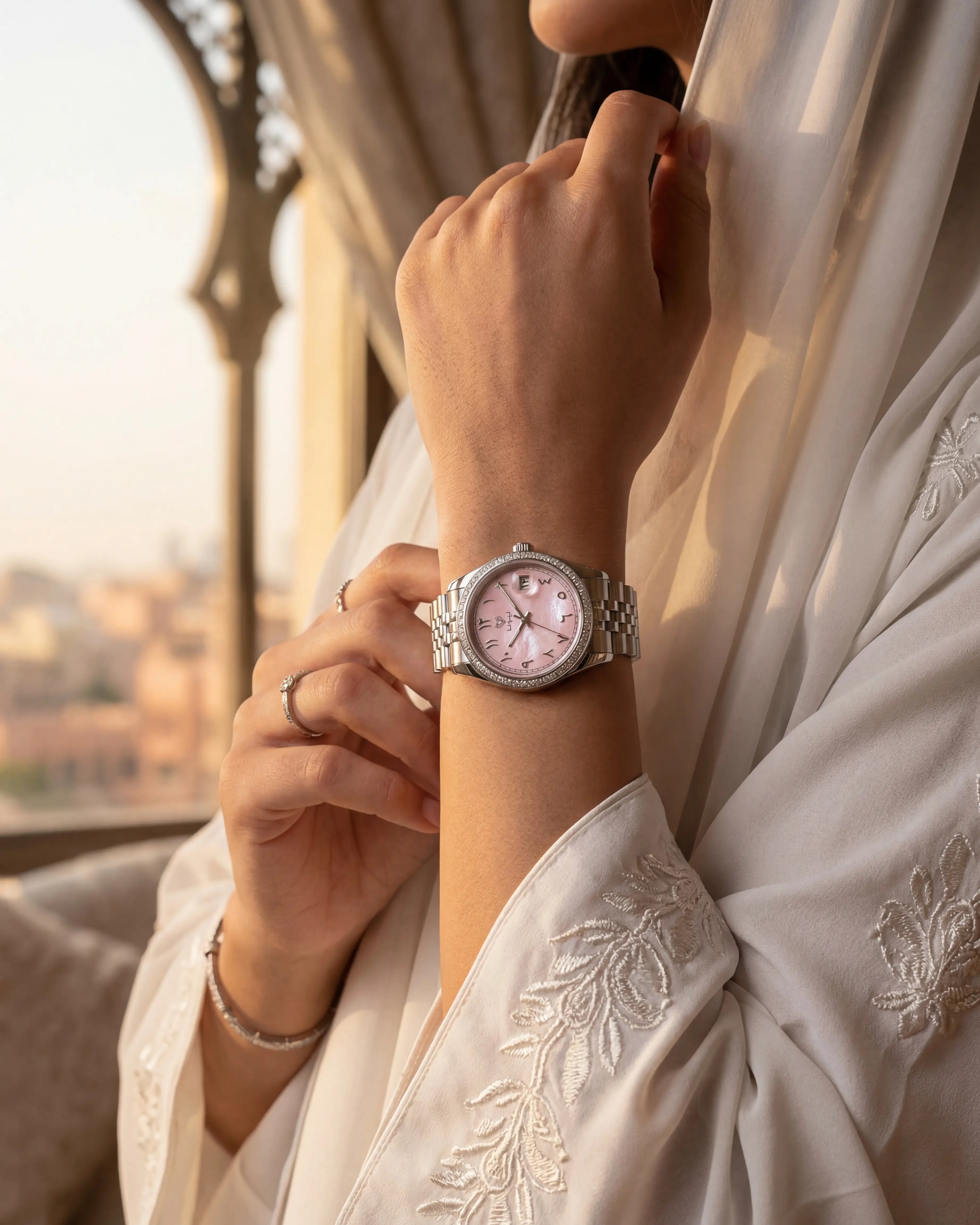 Perla Pink + Genuine Leather Strap
