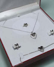 925 Silver Personalized Custom Angel Wings Name Necklace (Silver)