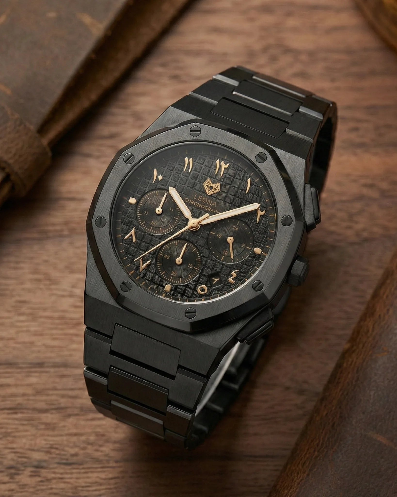 Royal Chronograph Black Edition Gold - Exclusive Collection