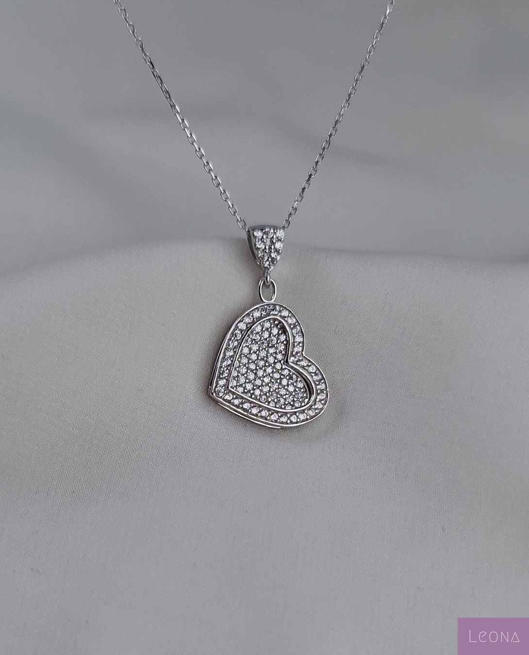 925 Silver Personalized Custom Heart Name Necklace (Silver)